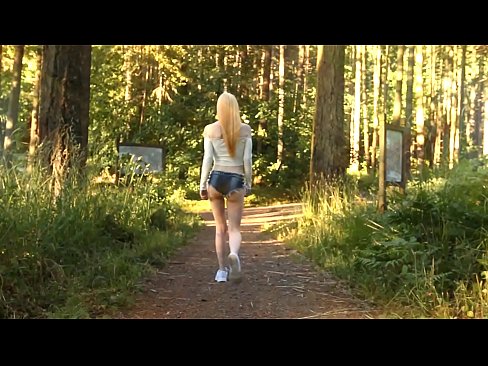 ❤️ Beautiful woman moving slowly, not nude video Quality sex at en-gb.dickies-shop.ru